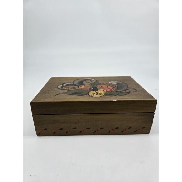 Mid Century 70s Norwegian Rosemaling Wooden Handpainted Trinket Box Hinge Signed - Picture 5 of 13